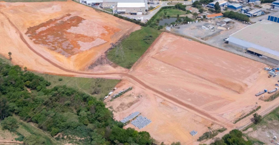 Projeto logístico-industrial em andamento no terreno da Florestal em Itupeva/SP.