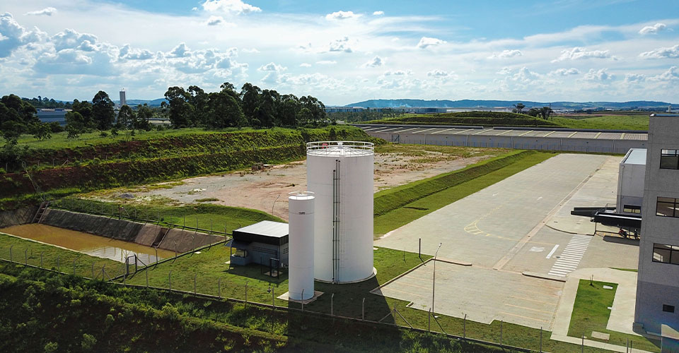 Vista aérea do terreno do Joate Park (G200), condomínio logístico em construção em Jundiaí/SP.