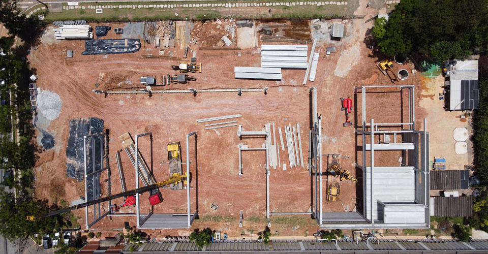 Obras do novo centro da Renishaw em Barueri/SP.