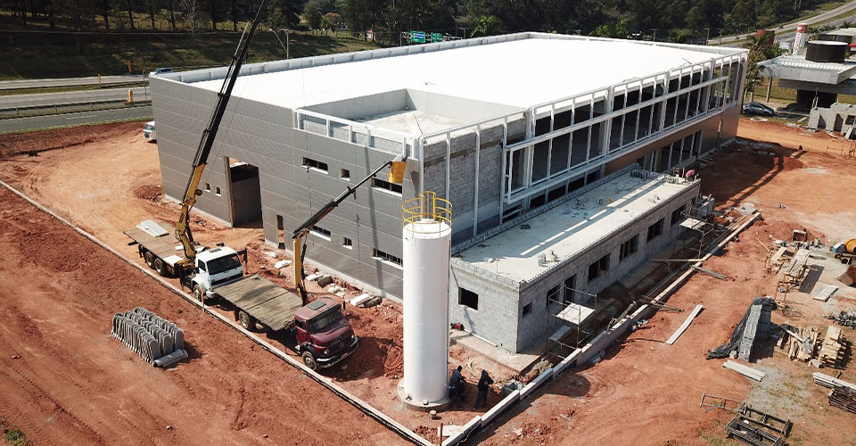 Estrutura completa do Sandvik Coromant Center em Jundiaí, com projeto built to suit entregue.