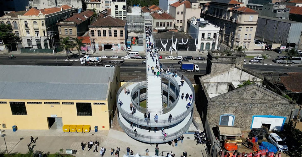 Vista geral do Parque Valongo em Santos/SP, centro turístico em desenvolvimento.